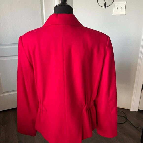 Urban Wool Merino Collection 100% Pure New Wool Zip Jacket Women's size 12 Red - Picture 2 of 7